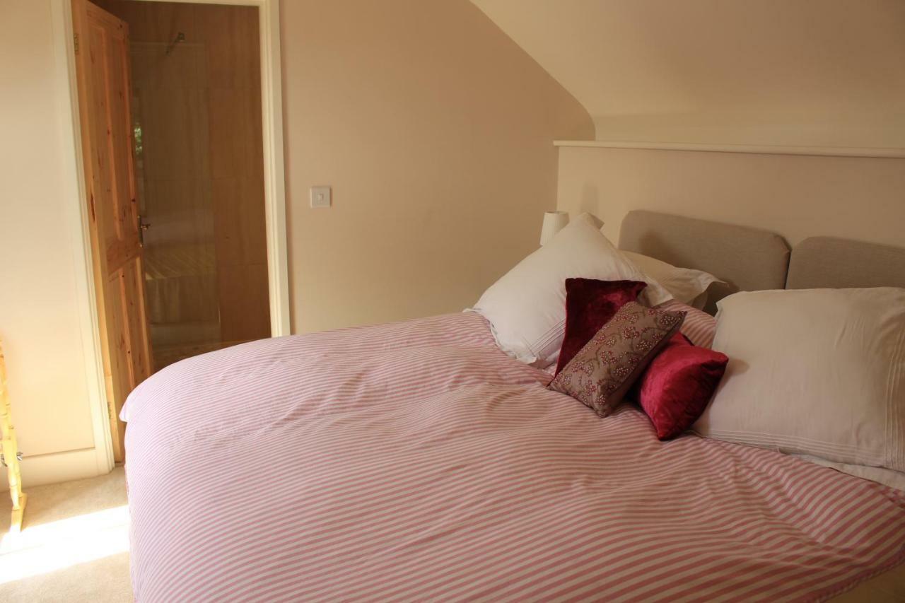 Bed and Breakfast The Old Bakery Barn Pattishall Экстерьер фото