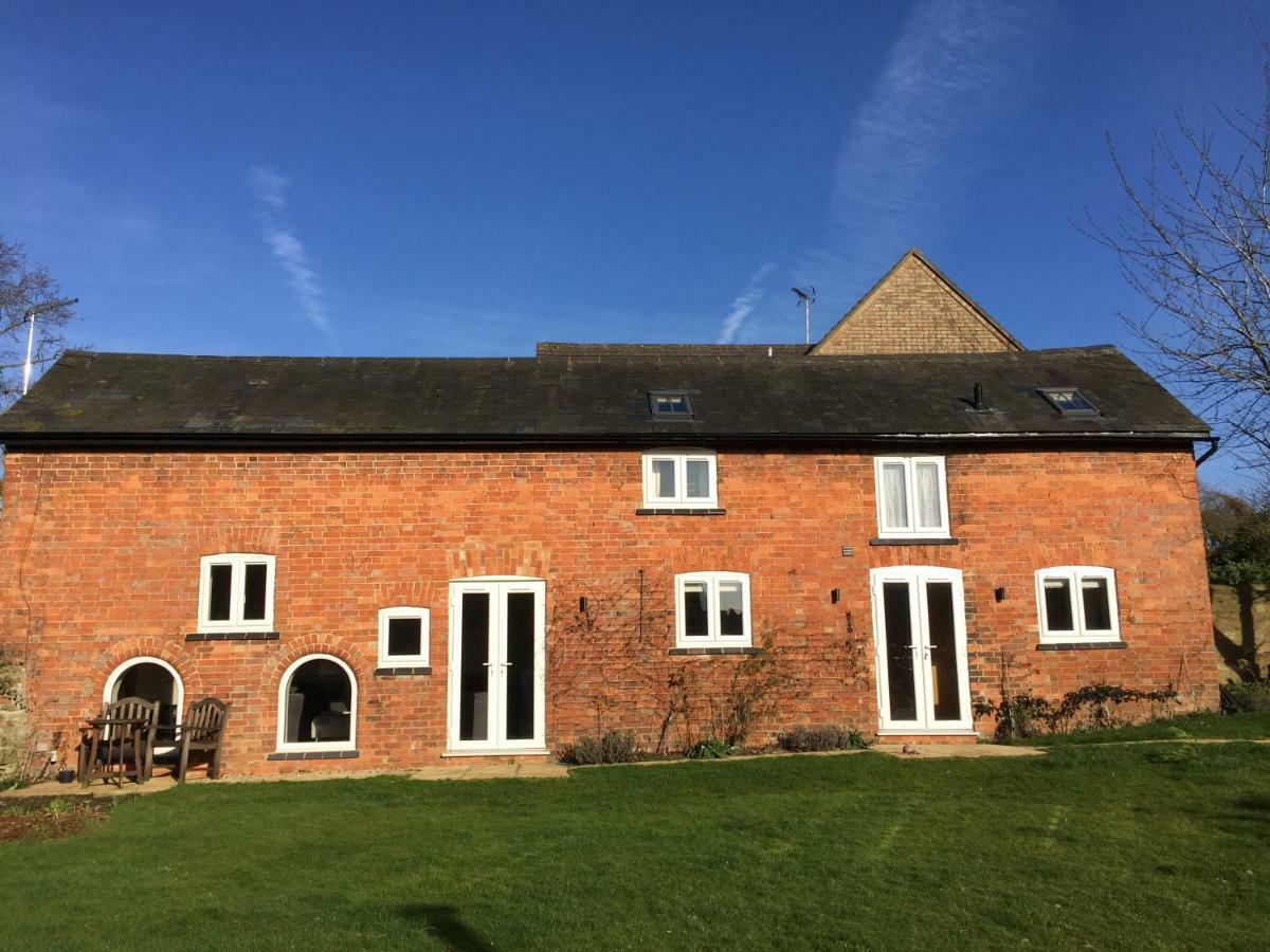 Bed and Breakfast The Old Bakery Barn Pattishall Экстерьер фото
